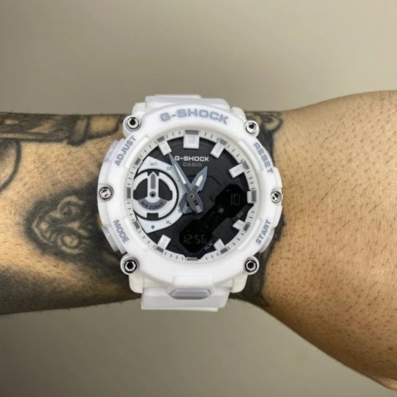 GSHOCK GA2200 - BEGE OU BRANCO